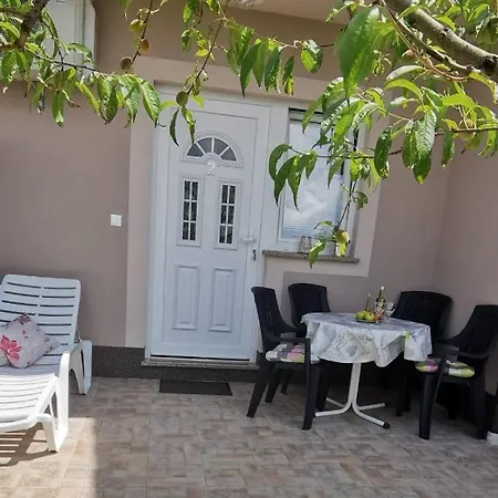 Apartments Zdenka Labin  Exterior foto